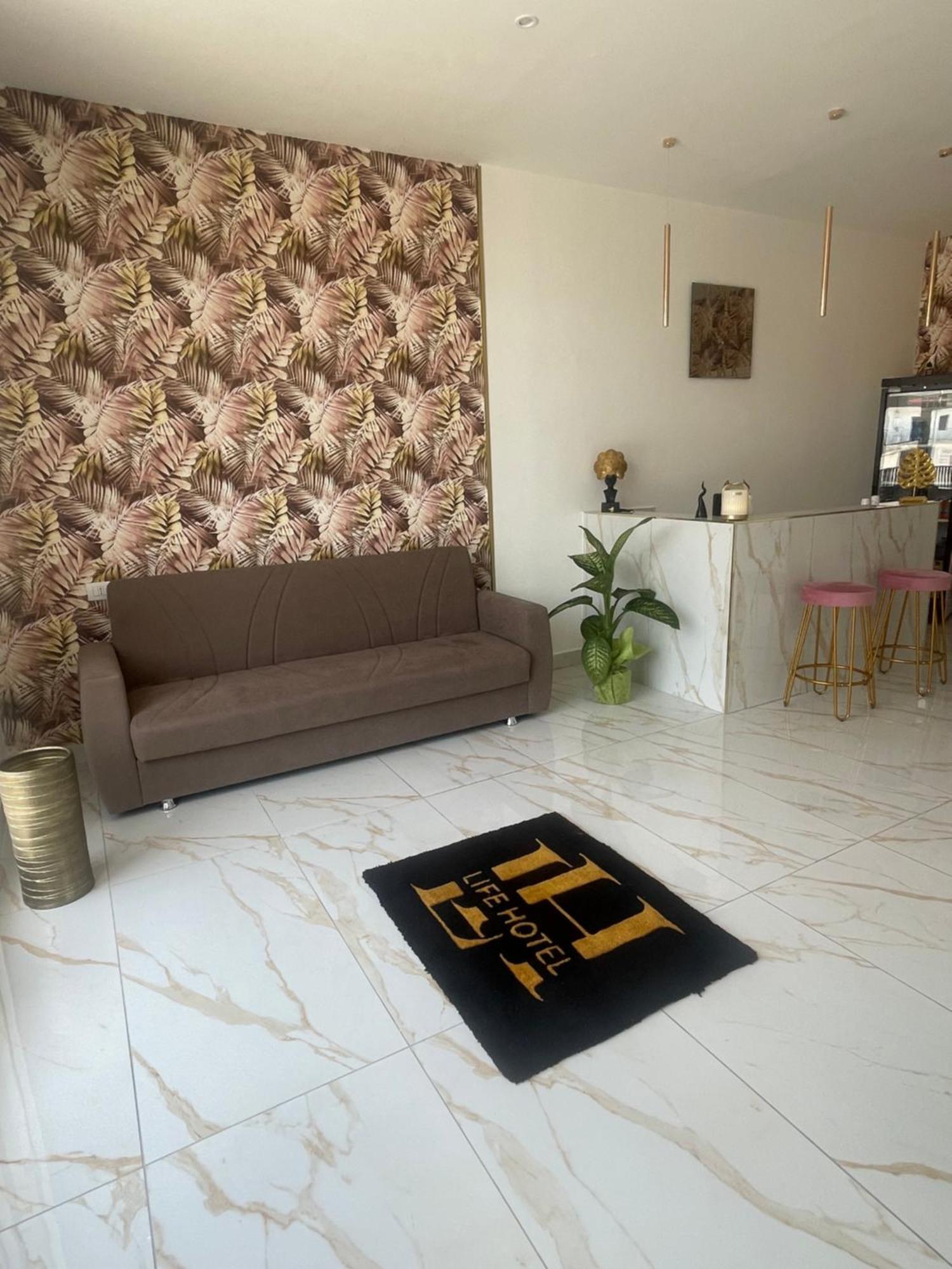Life Hotel Casalnuovo Di Napoli Ngoại thất bức ảnh