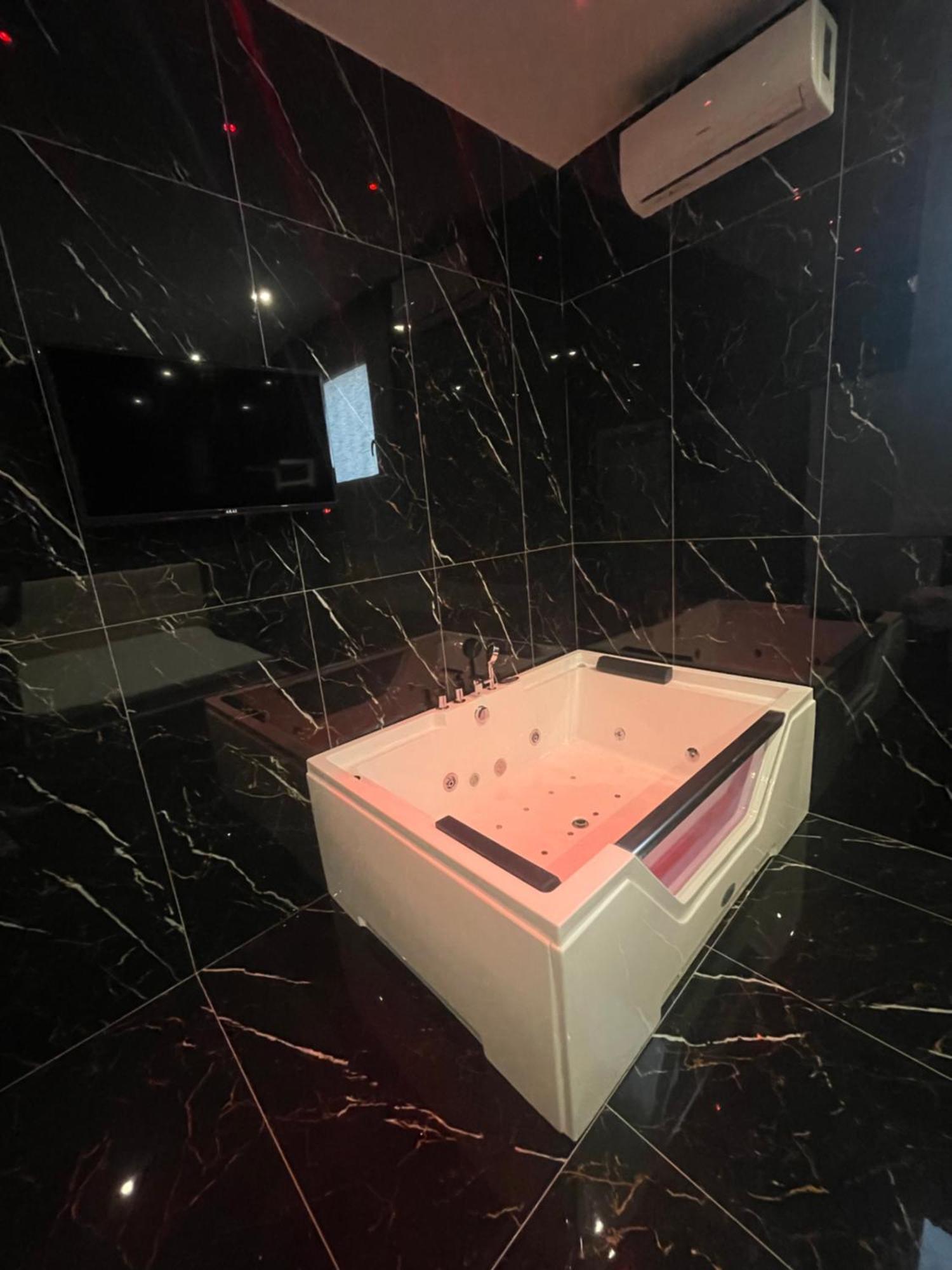Life Hotel Casalnuovo Di Napoli Ngoại thất bức ảnh